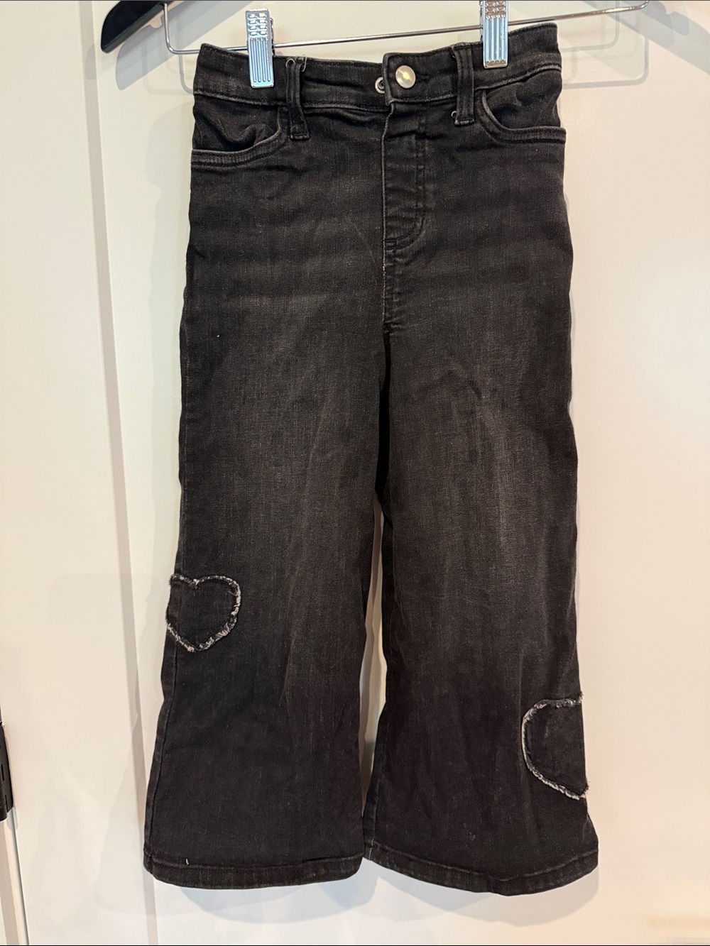 Tucker + Tate Black Cropped Wide-Leg Jeans with Heart Patches